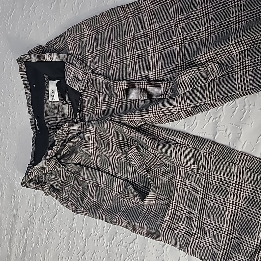 Express pants - Picture 4 of 5